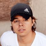 Max Vangeli